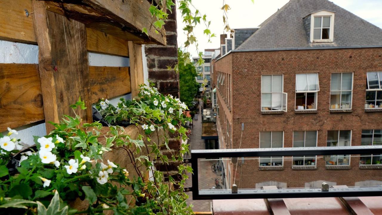 Sunny 45M2 Penthouse With Balcony And Terrace - R65C Apartment Eindhoven Luaran gambar